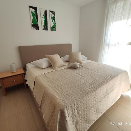 Apartamento Apartman Antonela With Free Garage Parking Split Exterior foto