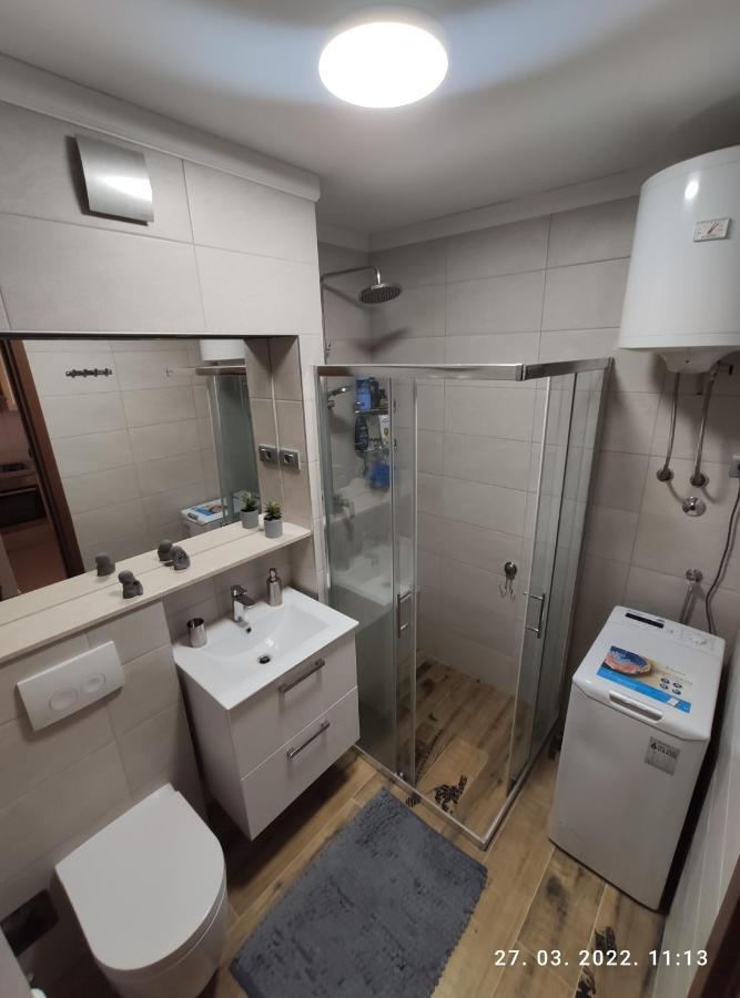 Apartamento Apartman Antonela With Free Garage Parking Split Exterior foto
